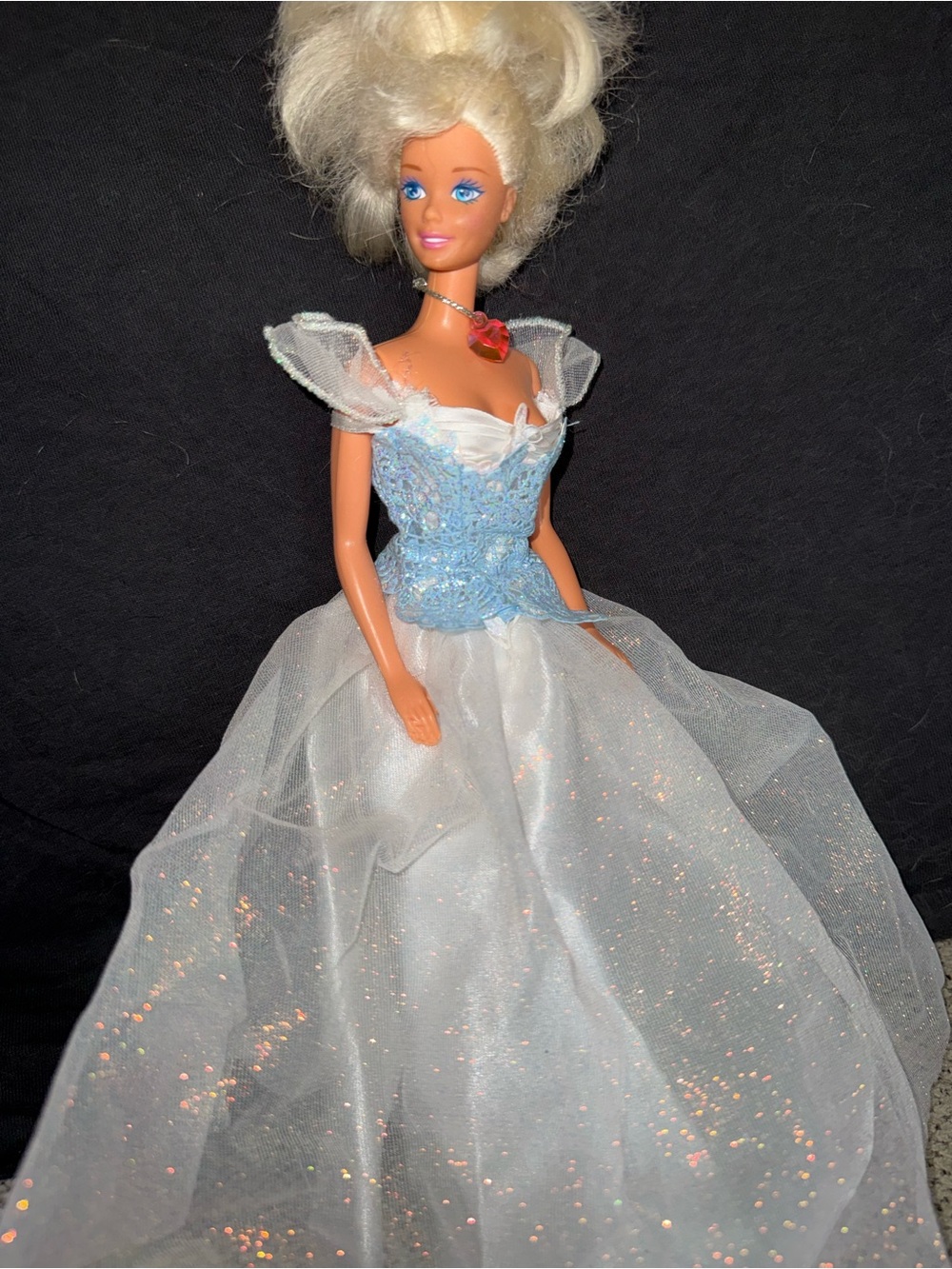 2000 Mattel Princess Bride Barbie Doll
